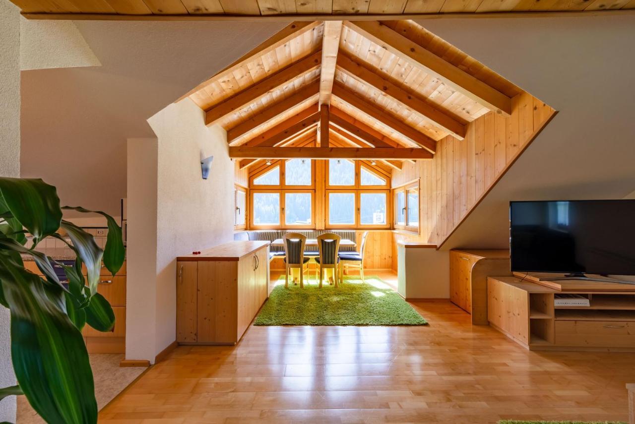 Appartamento Haus St. Bernard Pettneu am Arlberg Esterno foto